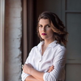 Дизайнер интерьера Улуханова Юлия